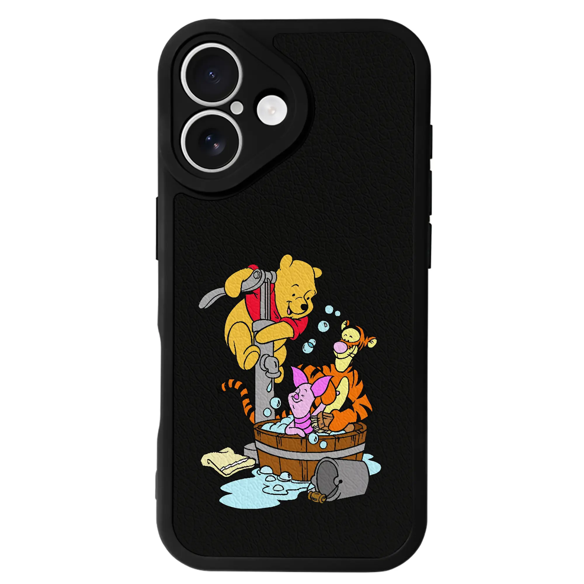 プーさん グッズ ティガー - IPhone 16シリーズ対応 ・ シリコンスマホケース ・ レザー調 ・ 高精度フィット ・ 耐衝撃 ・ ワイヤレス充電対応 ・ 精密カット